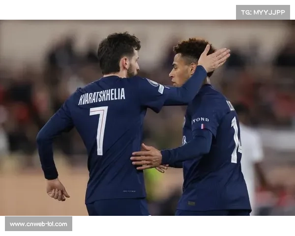 巴黎圣日耳曼逆转摩纳哥，杜埃创造三次绝佳机会数据亮眼